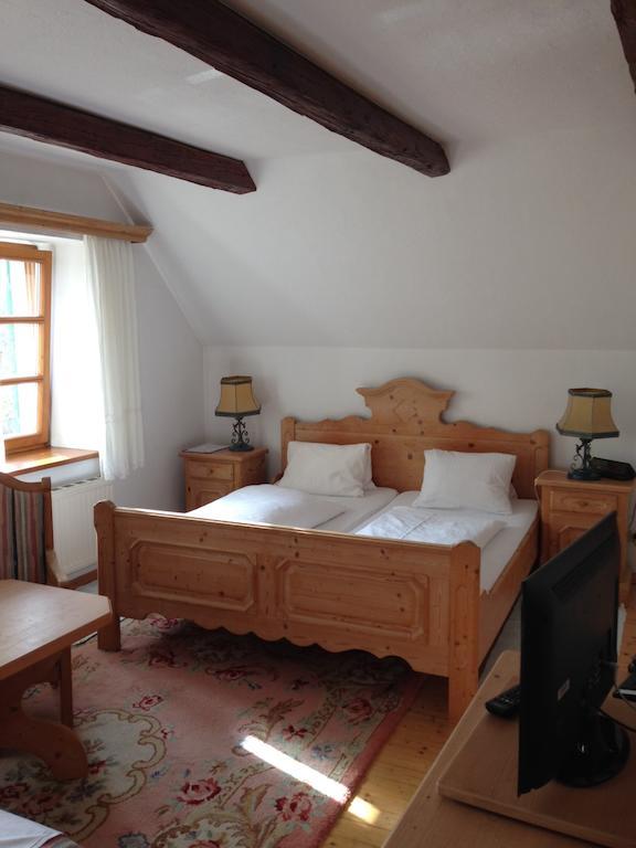 Hotel Hirschenhof Graz Esterno foto